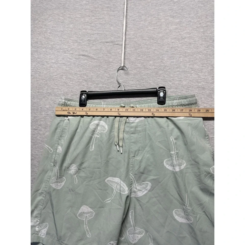 Fresh By Drill Swim Trunks Shorts Mens XL Sage Green Mushroom Print Beach Wear